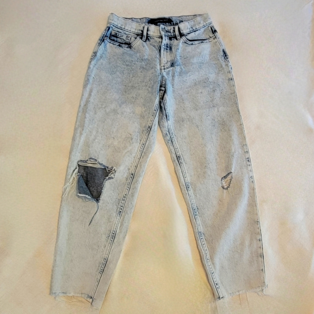 CALVIN KLEIN Distressed Jeans